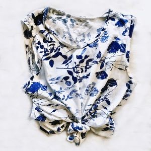 G.H. Bass & Co. Floral Tank Top